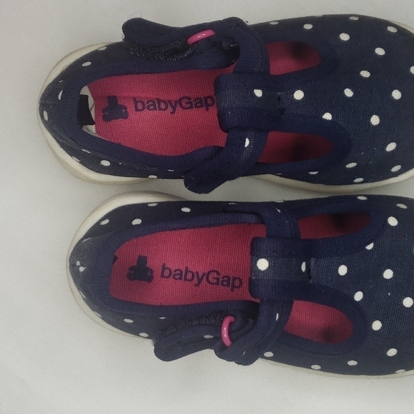 3/$30 BABY GAP Polka Dot + Velvet Beret + Polka Dot Collar - Picture 4 of 11